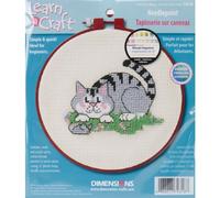 Dimensions Kit Canevas, Un Chat Et Une Souris