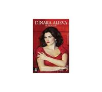 Dinara Alieva In Moskau