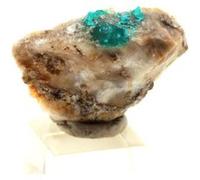 DIOPTASE - Pierre Naturelle en Provenance du Kazakhstan, Altyn-Tyube - Cristal Vert Émeraude, Puissant Outil de Guérison 9.78 ct - Certificat d'Authenticité Inclus 18 x 7 x 15 mm Vert G