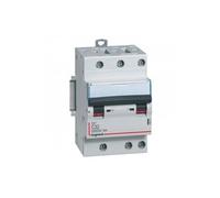 Disjoncteur 32A 6Ka Courbe C Triphasé Dx3 Vis / Vis