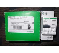 Schneider Electric Disjoncteur différentiel IDD40K A9DK1616 1P+N 16A Courbe C 30mA Type AC 4,5kA