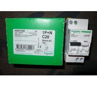 disjoncteur différentiel - idd40k - 1p+n - 20a - courbe c - 30 ma - type ac - 4.5 ka - schneider electric a9dk1620