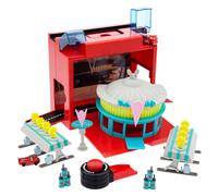 Disney Cars Disney Pixar Car Play Set - Toolbox Case avec Lightning McQueen & Red Die Cast Cars Launcher Flo's V8 Cafe Gas Pumps Track et More