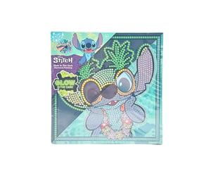 Disney Stitch - Kit de peinture diamant - Glow in the Dark - 19 x 19 cm - Kit de bricolage pour enfants à partir de 6 ans - Kit de peinture diamant avec accessoires - Peinture mosaïque lumineuse à