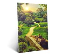 Displate Affiche Métallique Le Seigneur des Anneaux - Middle-Earth - A Journey Through Hobbiton - Déco Maison Chambre - Cadeau - Decoration Murale Salon Metal Poster 32 cm x 45 cm