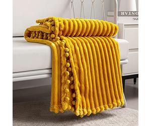 DISSA - Couverture Polaire en Flanelle Douce, Moelleuse, Chaude, Confortable avec Franges et Pompons, Parfaite pour canapé, lit, Sofa, 129,5 x 160 cm, Jaune