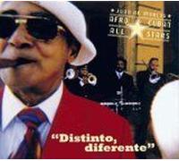 Distinto Diferente