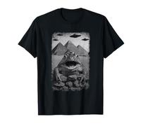 Distressed Frog Selfie at Pyramids Funny Vintage UFO Saying T-Shirt