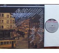 div. Künstler - MUSIK ZWISCHEN DEN KRIEGEN / Eine Berliner Dokumentation / Die Zwanziger Jahre / Die Dreißiger Jahre / Die Hochschule für Musik / Die Preußische Akadamie der Künste / 1987 / 4 LP Bild-Box mit ORIGINAL bedruckten Innenhüllen / Direct Metal Mastering DMM TELDEC QUALITY / Capella / FIRST EDITION / THOROFON # DTHK 341 bis 344 / Deutsche Pressung / 12" Vinyl Langspiel Schallplatte /