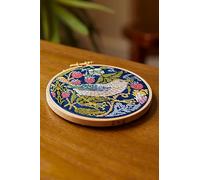 DMC - Le voleur de fraises de William Morris, kit de point de croix avancé V&A | Belle idée cadeau