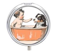 Dog in The Bathtub Pilulier de voyage à 3 compartiments 3 fois par jour mignon pour sac à main et poche Boîte à médicaments portable en métal avec miroir rond pour médicaments quotidiens et vitamines
