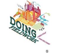 Doing Fieldwork by Sam Hillyard Inconnu (Auteur)