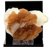 Dolomite + Quartz. 1055.1 Ct. Brumado, Bahia, Brésil (1978).