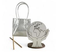 Doni Bomboniere Matimonio Lot de 1 diffuseur d'ambiance rond avec représentation anniversaire du planisphère entre les mains Idées cadeaux complètes originales bon marché