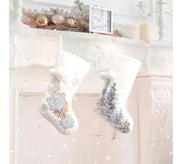 Donnez vie à vos décorations de fêtes et décorez votre espace avec ce joli article de Noël (B)