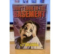 Don't Look In The Basement - Dvd Horreur Avec Camilla Carr (2000)