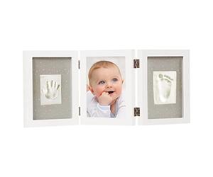 Dooky Gift Set Empreinte de main avec cadre photo + boîte à souvenirs pour bébé (cadre photo triple dans boîte à souvenirs de luxe, avec pâte à modeler, testé SGS), blanc