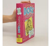 Dork Diaries 10. Nikki Und Die (Nicht Ganz So) Herzallerliebsten Hundebabys
