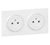 Double Prise 2 pôles + terre Dooxie Legrand complet Blanc