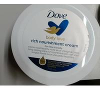 DOVE Crème nourrissante pour le corps Suavizante Rica 250 ml