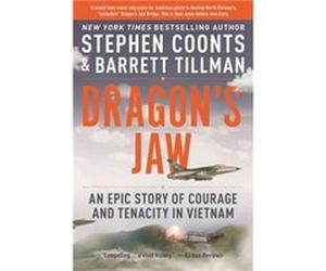 Dragons Jaw - Stephen Coonts - Little Brown amp Company - Livre en Anglais - Paperback Stephen CoontsStephen Coonts (Auteur)