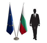 Drapeau Bulgarie et Union Européenne avec mâts et pied en inox - drapeau pour bureau. Pied Ø 360mm, inox finition argentée, hampes pointe lance. Code CN3-EU-BG-L