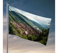 Drapeau de bar pour homme, grotte d'une ville pittoresque nichée au milieu des collines verdoyantes, décorations pour la cuisine, règles de la grotte de l'homme (120 x 180 cm)