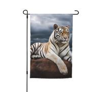 Drapeau de jardin 30,5 x 45,7 cm, double face pour le printemps et l'été, bannière de cour majestueux tigre reposant sur un rocher avec ciel nuageux, petit drapeau saisonnier pour les vacances