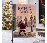 Drapeau de jardin avec citation du Père Noël, rue enneigée, 30,5 x 45,7 cm | Rue pavée enneigée, drapeau de pelouse, poteau de lanterne, petit chiot, cadeaux empilés, architecture européenne