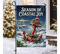 Drapeau de jardin avec citation en anglais « Coastal Christmas Anchor | Fond de phare, drapeau de cour, paysage enneigé, baies de houx, thème nautique, décoration de jardin d'hiver