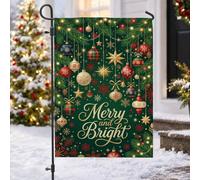 Drapeau de jardin avec citation Merry And Bright - Décoration de Noël | Texte de calligraphie doré, drapeau de cour, branches de pin, accents d'étoile lumineuse, extérieur de maison de vacances