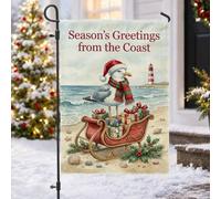 Drapeau de jardin côtier de Noël en forme de mouette 30,5 x 45,7 cm | Thème nautique, drapeau de cour, traîneau avec cadeaux, scène de phare côtier, décoration de bord de mer d'hiver