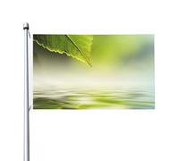 Drapeau de jardin en polyester double face, motif feuille verte se reflétant dans l'eau d'une rivière, 152 cm x 91 cm, avec œillets.