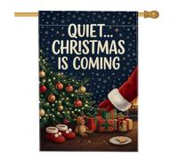 Drapeau de maison avec citation de Noël tranquille 71 x 101 cm | Main du Père Noël, drapeau de cour, animal en peluche de renne, boîtes cadeaux, assiette à biscuits, silhouette nocturne