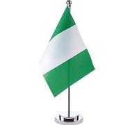 Drapeau de table nigérian du Nigeria avec support en acier inoxydable durable pour bureau vétéran, maison, conférence internationale, fête à thème britannique, décorations de vacances