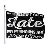 Drapeau De Vacances Avec Œillets Drapeaux Je M'Identifie Comme Ayant Soif. Mes Pronoms Sont De La Bière. Citation Drôle Couleurs Vives Bruant Pour Extérieur Balcon Événements 90X150Cm