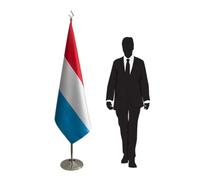 Drapeau du Luxembourg sur pied avec hampe et socle raffiné - affichage officiel pour événements, cérémonies, réunions et décoration élégante. Code CN2-LU-L
