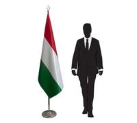 Drapeau Hongrie avec mât et pied - pour ambassades, ministères, administrations, universités, écoles, collectivités locales. Pied Ø 315mm, inox finition argentée, hampe pointe lance. Code CN1-HU-L