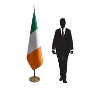 Drapeau Irlande avec mât et pied inox finition dorée - usages protocolaires, représentations diplomatiques, ambassades, consulats, institutions, universités, événements internationaux. Code CN7-IE-L
