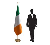 Drapeau officiel Irlande avec hampe et pied en inox finition dorée - drapeau protocolaire pour ambassades, consulats, ministères, administrations publiques, universités, écoles. Code CN7-IE