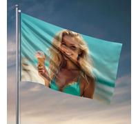 Drapeau pour garçons avec inscription « A Woman In A Bikini holding an Ice Cream Cone On The Beach » Drapeau Lac Maison Décor Extérieur Drapeaux décoratifs (120 x 180 cm)