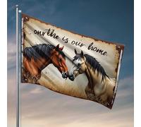 Drapeaux de grotte pour homme avec deux chevaux du nez au nez : « The Barn Is Our Home » Drapeau décoratif pour chambre drôle (30 x 45 cm)