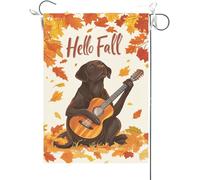 Drapeaux De Jardin Bonjour L'Automne ! Un Labrador Chocolat Rigolo Joue De La Guitare. Érable. Drapeaus Décoratif Imperméabiliser Drapeau Fierté Couleurs Vives Bannière Jardins Pour 30X45CM