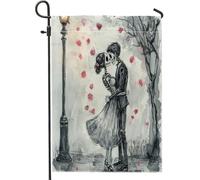 Drapeaux De Jardin Couple Romantique De Squelettes Et De Crânes Sous Un Lampadaire, Amoureux Drapeau Fierté Imperméabiliser Drapeaus Décoratif Decoration Bannières Extérieure Pour Fête 30X45CM