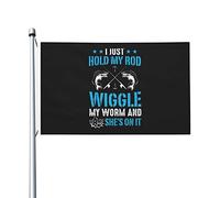 Drapeaux De Jardin I Just Hold My Rod Wiggle My Worm And Bam She S On It Bannière Jardins Résistant Drapeau Fierté Durable Drapeaus Décoratif Pour Défilé Balcon Fête 90X152CM