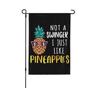 Drapeaux de pinsUn swinger que j'aime juste Drapeau de jardin de pins Drapeau de jardin drôle 12x18 Drapeaux de jardin saisonniers double face pour l'extérieur