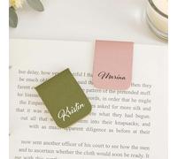 Drawelry Personnalisés Magnétiques Marque-pages en Cuir avec Nom Fleur de Naissance imprimés Signets Rétro PU Leather Bookmark Clips Cadeaux pour Famille Amis Couples Professeurs élèves Lecteur (B11)