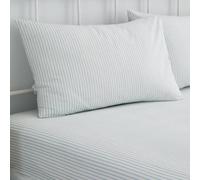 Dreams & Drapes - Drap-Housse Bleu à Rayures Fines (190 x 140 x 28 cm) - Drap de lit de Luxe en Polycoton - Housse de Couette Assortie Disponible - Drap de lit Blanc avec Rayures Bleues