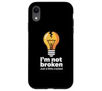 Drôle Memes Texte Funny I'm Not Broken Just A Little Cracked Coque pour iPhone XR