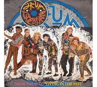 DRUM THEATRE - LIVING IN THE PAST - 7 INCH VINYL / 45